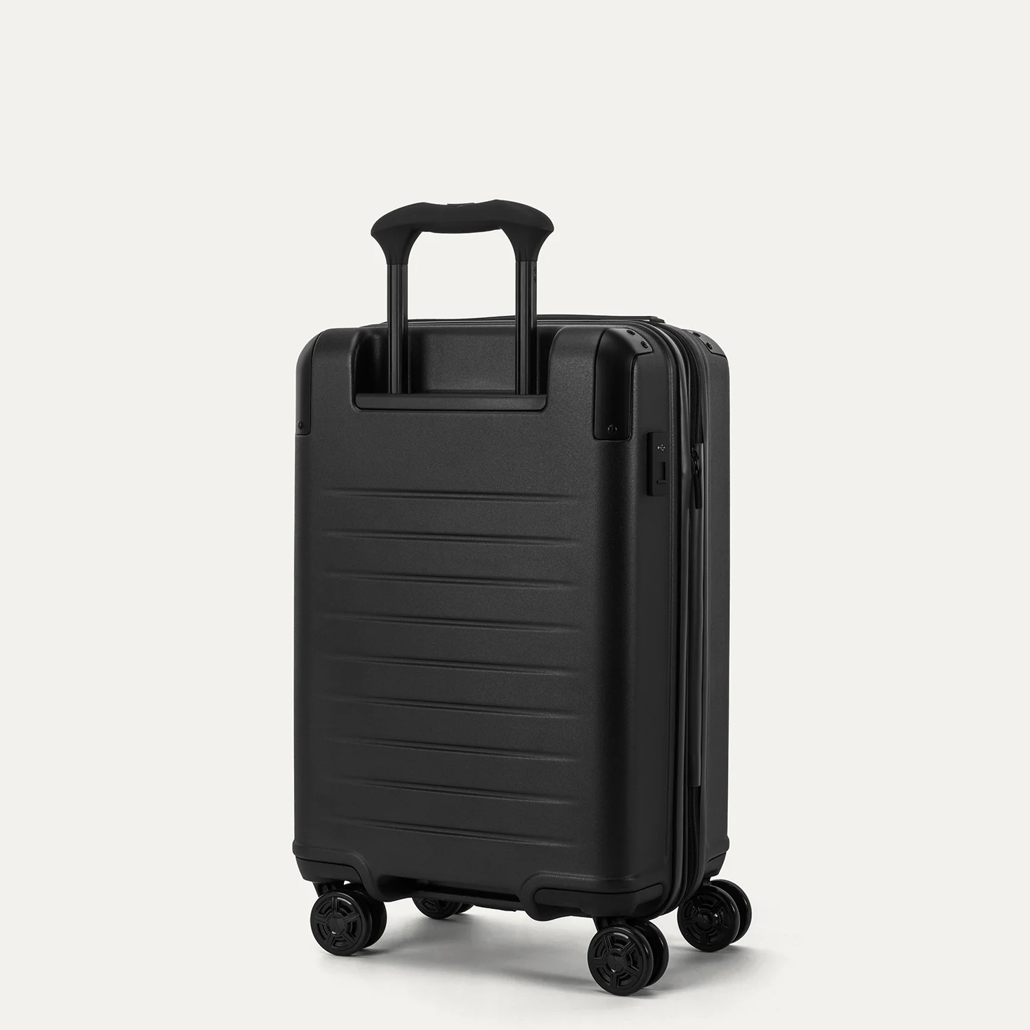 Platinum® Elite Carry-On / Medium Check-In Hardside Set - Image 3
