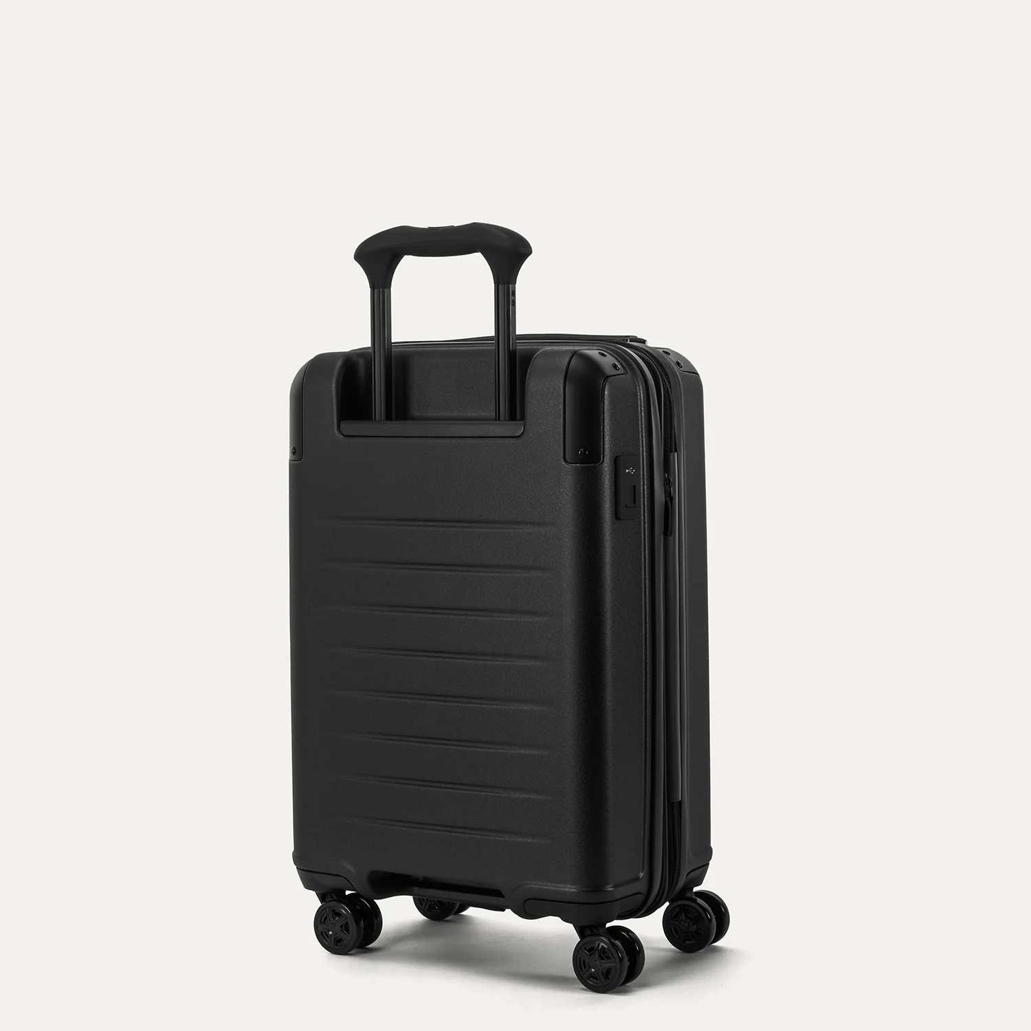 Platinum® Elite Compact Carry-On / Large Check-In Hardside Set - Image 3