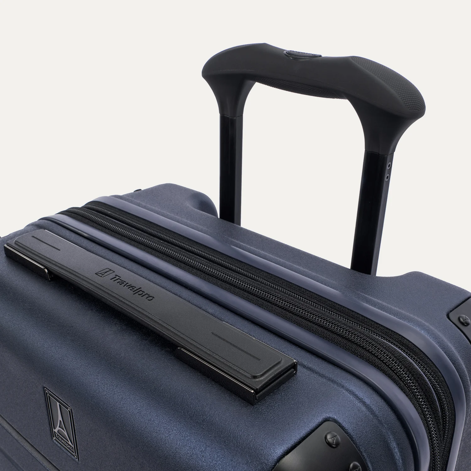 Platinum® Elite Carry-On Hardside Spinner - Image 21