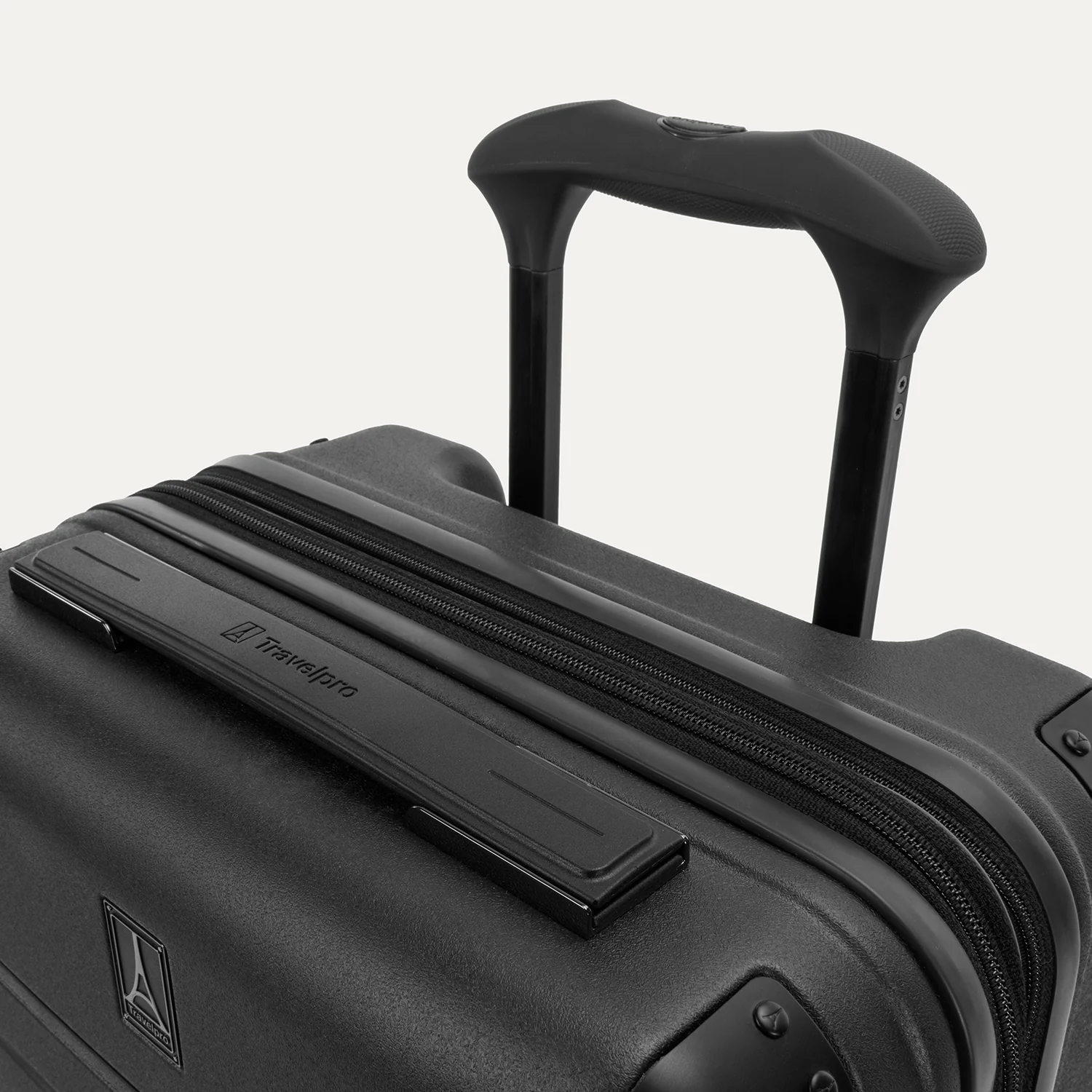 Platinum® Elite Carry-On Hardside Spinner - Image 33