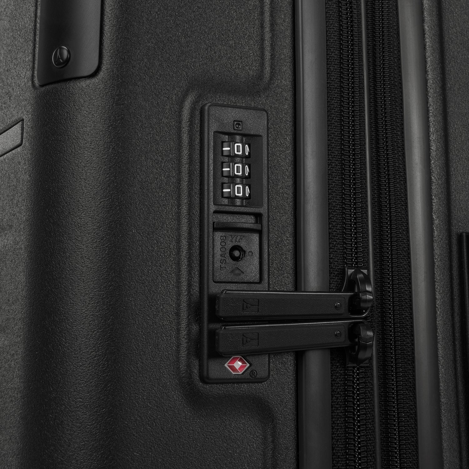 Platinum® Elite Carry-On Hardside Spinner - Image 34