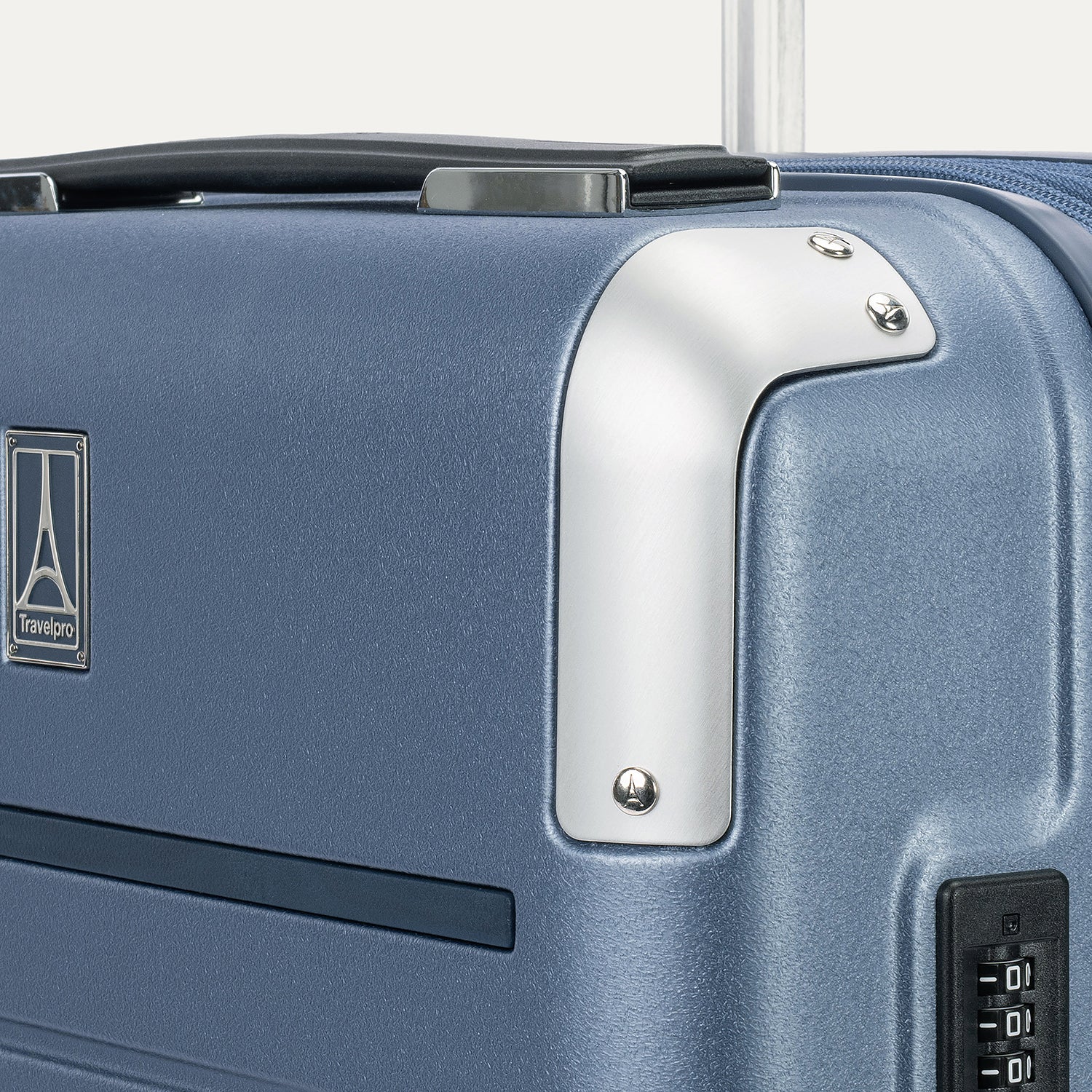 Platinum® Elite Carry-On Hardside Spinner - Image 5